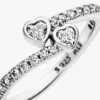 Ring mit zwei funkelnden Herzen aus Sterlingsilber Ring mit zwei funkelnden Herzen aus Sterlingsilber