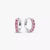Rosa Huggie-Ohrringe aus Sterlingsilber Rosa Huggie-Ohrringe aus Sterlingsilber