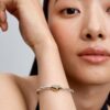 Schlangenverschluss- und Kettenarmband – Sterlingsilber, 14-karätig vergoldet Schlangenverschluss- und Kettenarmband – Sterlingsilber, 14-karätig vergoldet