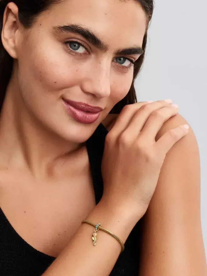Seepferdchen-Dangle Charm, 14-karätig vergoldet Seepferdchen-Dangle Charm, 14-karätig vergoldet
