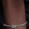 „Sis“-Charm aus Sterlingsilber „Sis“-Charm aus Sterlingsilber