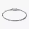 Snake Chain-Armband aus Sterlingsilber mit leicht zu schließendem Magnetverschluss Snake Chain-Armband aus Sterlingsilber mit leicht zu schließendem Magnetverschluss