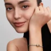 Snake Chain-Armband mit Herzverschluss aus Sterlingsilber, 14-karätig vergoldet Snake Chain-Armband mit Herzverschluss aus Sterlingsilber, 14-karätig vergoldet