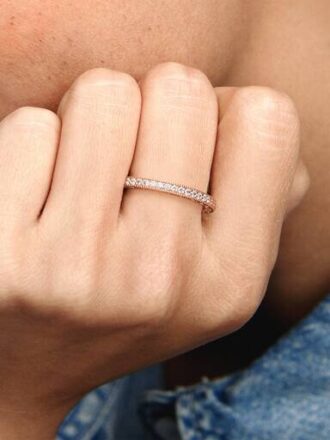 Sparkle & Hearts Ring – 14 Karat Roségold-Beschichtung