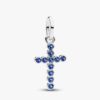 Sparkling Blue Round Bezel Cross Pendant Halskette – 2er-Set Sparkling Blue Round Bezel Cross Pendant Halskette – 2er-Set