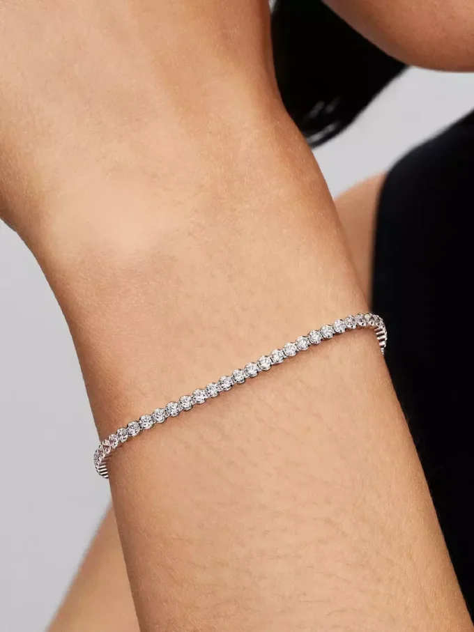 Sparkling Tennisarmband aus Sterlingsilber Sparkling Tennisarmband aus Sterlingsilber