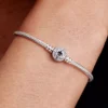 Sterling-Silber-Armband mit Snake Chain und Nordstern-Verschluss Sterling-Silber-Armband mit Snake Chain und Nordstern-Verschluss