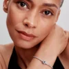 Sterling-Silber-Armband mit Snake Chain und Nordstern-Verschluss Sterling-Silber-Armband mit Snake Chain und Nordstern-Verschluss