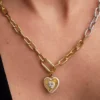 Strahlender weißer Herz-Charm, 14-karätig vergoldet