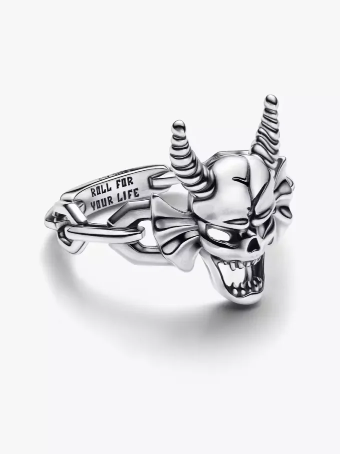 Stranger Things Hellfire Club Ring aus Sterlingsilber Stranger Things Hellfire Club Ring aus Sterlingsilber
