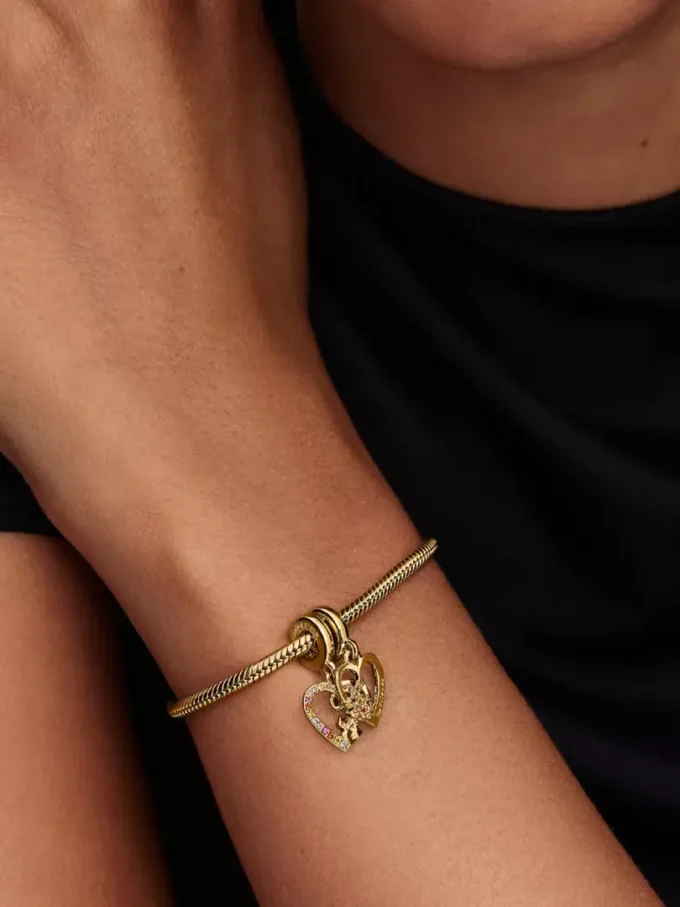 Teilbarer Puzzleteil-Herz-Dangle Charm, 14-karätig vergoldet
