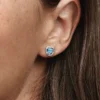 Turkisblaue Eternity-Ohrringe für den Monat Dezember, Sterlingsilber Turkisblaue Eternity-Ohrringe für den Monat Dezember, Sterlingsilber