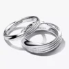 Verdrehter Doppelring aus Sterlingsilber Verdrehter Doppelring aus Sterlingsilber