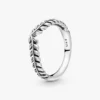 Weizenkorn-Wishbone Ring aus Sterlingsilber Weizenkorn-Wishbone Ring aus Sterlingsilber