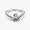 Wellenförmiger Pavé-Herzring aus Sterlingsilber Wellenförmiger Pavé-Herzring aus Sterlingsilber