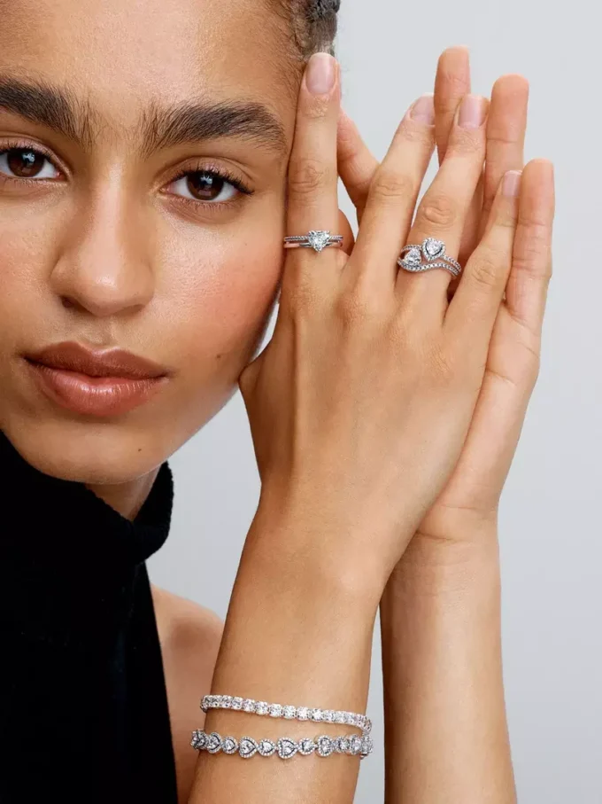 Doppelband-Herzring aus Sterlingsilber Doppelband-Herzring aus Sterlingsilber