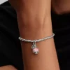 Zweifarbiger „Blooming Flower“-Dangle Charm aus Sterlingsilber Zweifarbiger „Blooming Flower“-Dangle Charm aus Sterlingsilber