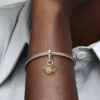 Zweifarbiger „Celestial Triple Dangle Charm“ aus Sterlingsilber, 14-karätig vergoldet Zweifarbiger „Celestial Triple Dangle Charm“ aus Sterlingsilber, 14-karätig vergoldet