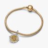 Zweifarbiger Fú-Dangle Charm – Sterlingsilber, 14-karätige Vergoldung Zweifarbiger Fú-Dangle Charm – Sterlingsilber, 14-karätige Vergoldung