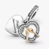 Zweifarbiger „Happy Anniversary“-Dangle Charm aus 14-karätigem Gold und Sterlingsilber Zweifarbiger „Happy Anniversary“-Dangle Charm aus 14-karätigem Gold und Sterlingsilber