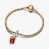 Zweifarbiger „Red Envelope“-Dangle Charm – Sterlingsilber, 14-karätige Vergoldung Zweifarbiger „Red Envelope“-Dangle Charm – Sterlingsilber, 14-karätige Vergoldung